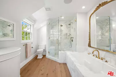 1960 Coldwater Canyon Dr, Beverly Hills, CA 90210 - Photo 21