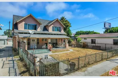 317 W 51st St, Los Angeles, CA 90037 - Photo 3