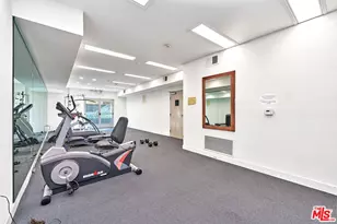 332 S Oxford Ave, Los Angeles, CA 90020 - Photo 21