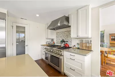 3804 Vista Linda Dr, Encino, CA 91316 - Photo 5