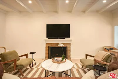 651 S Bundy Dr, Los Angeles, CA 90049 - Photo 5