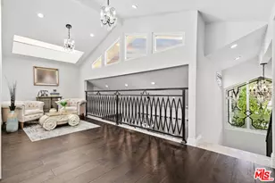 2427 Flintridge Dr, Glendale, CA 91206 - Photo 35
