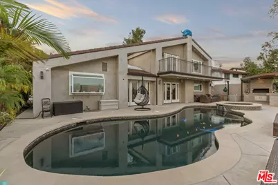 2427 Flintridge Dr, Glendale, CA 91206 - Photo 67