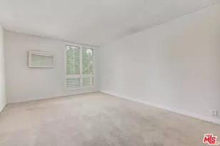 809 S Bundy Dr, Los Angeles, CA 90049 - Photo 23