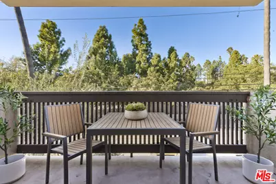 809 S Bundy Dr #214, Los Angeles, CA 90049 - Photo 11