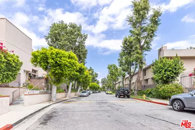 15161 Magnolia Blvd #F, Sherman Oaks, CA 91403 - Photo 21