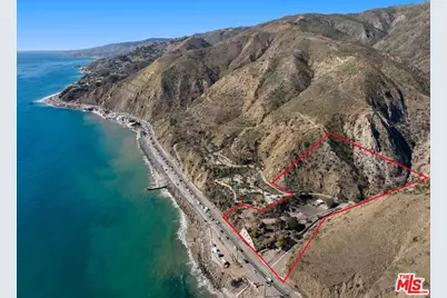 19355 Pacific Coast Hwy, Malibu, CA 90265 - Photo 1