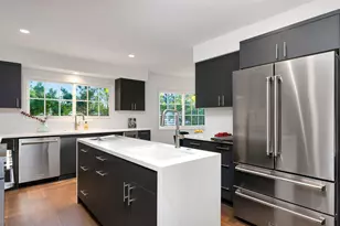 1163 Angelo Dr, Beverly Hills, CA 90210 - Photo 9