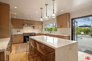 4807 Brewster Dr, Tarzana, CA 91356 - Photo 15
