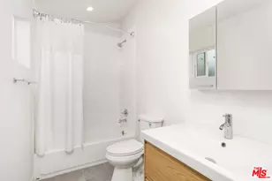 126 Franklin Ct, Glendale, CA 91205 - Photo 35