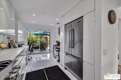 35951 E Paseo Circulo, Cathedral City, CA 92234 - Photo 13