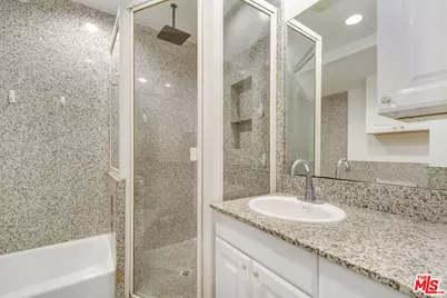 7231 Vanalden Ave, Reseda, CA 91335 - Photo 19