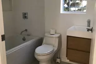 409 Westminster Ave, Venice, CA 90291 - Photo 27