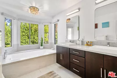 12004 Briarvale Ln, Studio City, CA 91604 - Photo 37