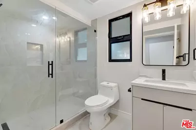 1921 Federal Ave #1919, Los Angeles, CA 90025 - Photo 13