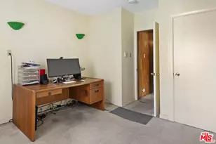 6501 Commodore Sloat Dr, Los Angeles, CA 90048 - Photo 25