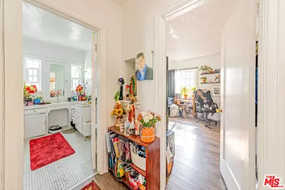 1618 S Burnside Ave, Los Angeles, CA 90019 - Photo 13