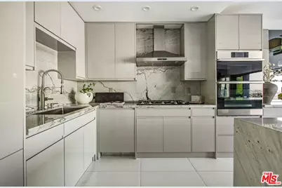8638 Hollywood Blvd, Los Angeles, CA 90069 - Photo 5