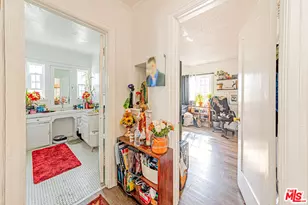 1618 S Burnside Ave, Los Angeles, CA 90019 - Photo 13