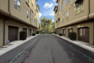 65 Plateau, Irvine, CA 92618 - Photo 43