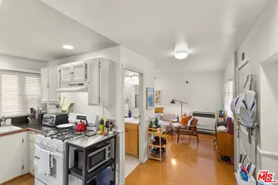 720 N La Fayette Park Pl, Los Angeles, CA 90026 - Photo 39