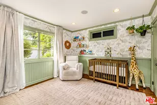 5107 Colfax Ave, Valley Village, CA 91601 - Photo 17