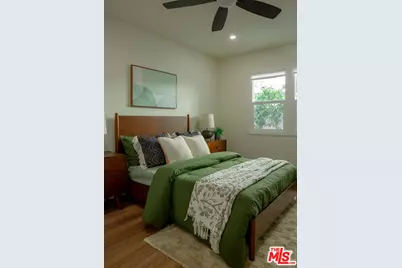 2046 S Burnside Ave, Los Angeles, CA 90016 - Photo 23