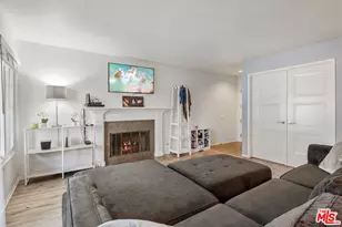 3867 Thorncroft Ln, Inglewood, CA 90305 - Photo 1