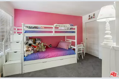 3867 Thorncroft Ln #B, Inglewood, CA 90305 - Photo 11