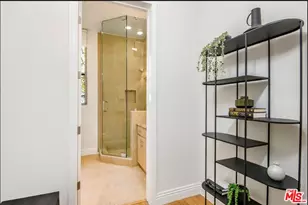 3685 Mandeville Canyon Rd, Los Angeles, CA 90049 - Photo 15