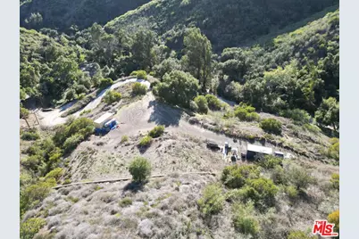 2972 Escondido Dr, Malibu, CA 90265 - Photo 13