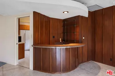 6619 S Bedford Ave, Los Angeles, CA 90056 - Photo 15