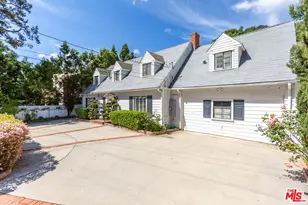 2427 Benedict Canyon Drive, Beverly Hills, CA 90210 - Photo 47