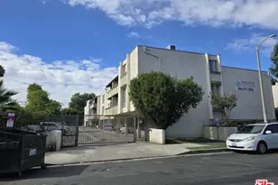 8601 International Ave, Canoga Park, CA 91304 - Photo 13