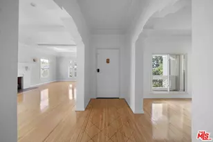 865 S Lucerne Blvd, Los Angeles, CA 90005 - Photo 29
