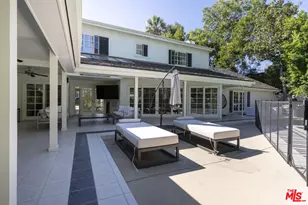 15405 Valley Vista Blvd, Sherman Oaks, CA 91403 - Photo 21