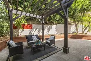 2400 Nalin Dr, Los Angeles, CA 90077 - Photo 39