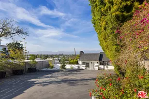 11775 Laurelwood Dr, Studio City, CA 91604 - Photo 5