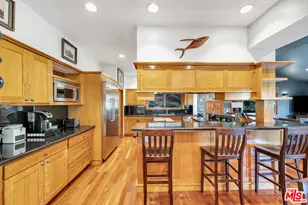 21832 Canon Dr, Topanga, CA 90290 - Photo 37