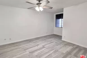 8535 W West Knoll Dr, West Hollywood, CA 90069 - Photo 15