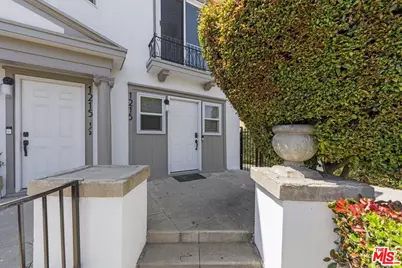 1215 5th Ave, Los Angeles, CA 90019 - Photo 3