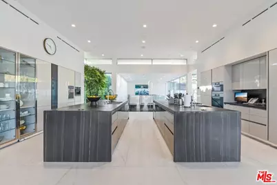 1620 Carla Rdg, Beverly Hills, CA 90210 - Photo 15