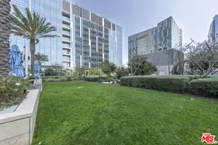 877 Francisco St, Los Angeles, CA 90017 - Photo 37