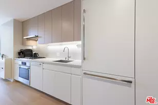 877 Francisco St, Los Angeles, CA 90017 - Photo 7