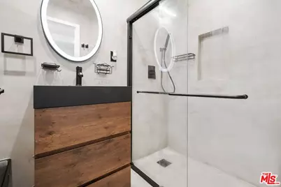 19840 Haynes St, Woodland Hills, CA 91367 - Photo 19