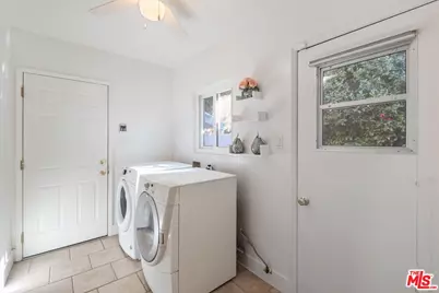 19840 Haynes St, Woodland Hills, CA 91367 - Photo 21