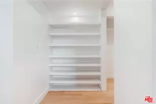 8380 Waring Ave, West Hollywood, CA 90069 - Photo 19
