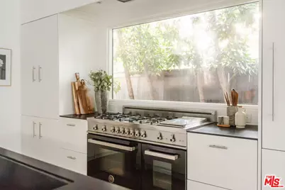 4128 Baywood St, Los Angeles, CA 90039 - Photo 11