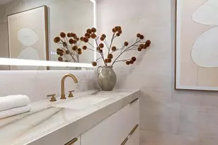 300 N Swall Dr, Beverly Hills, CA 90211 - Photo 15