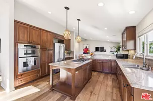 28935 W Beach Ln, Malibu, CA 90265 - Photo 3